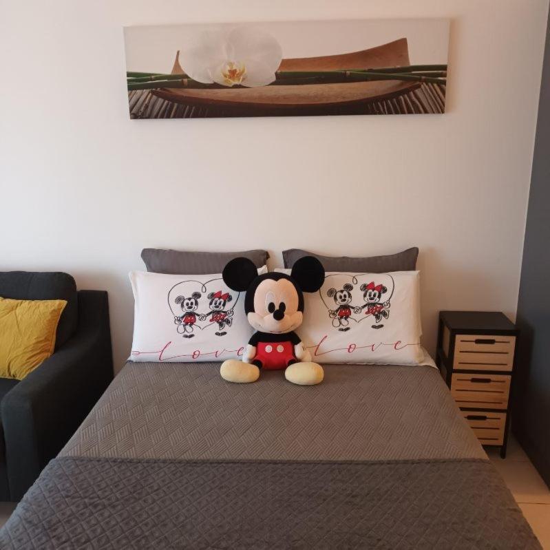 Studio Disneyland Paris Holidays Монтеврен Екстериор снимка